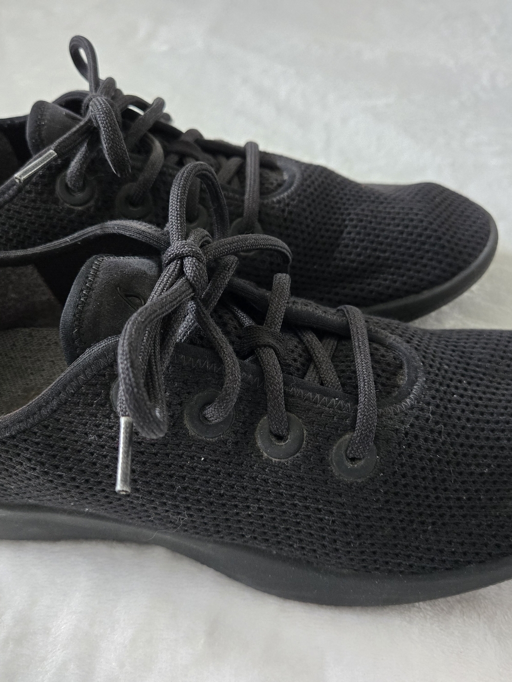 allbirds Men's Black Athletic Knit Sneakers - Breathable Lace-Up